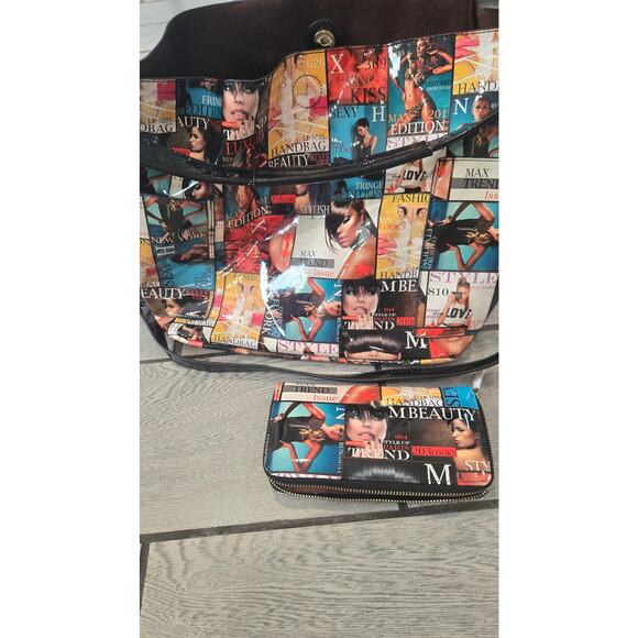 Magazine Print Shoulder Bag with Matching wallet– Adjustable Strap - Picture 6 of 6